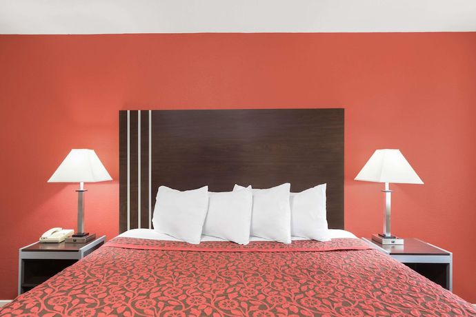Imagen de la habitación del Hotel Days Inn By Wyndham College Station University Drive. Foto 7