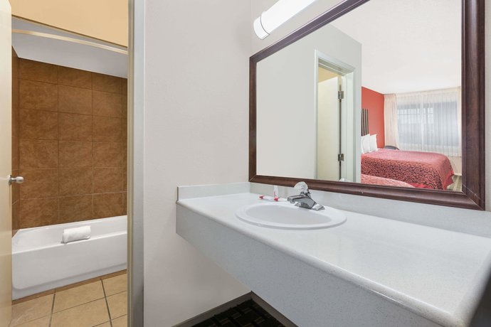 Imagen de la habitación del Hotel Days Inn By Wyndham College Station University Drive. Foto 10