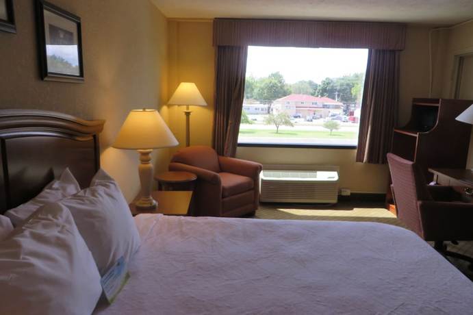Imagen de la habitación del Hotel Days Inn By Wyndham Columbus Airport. Foto 4