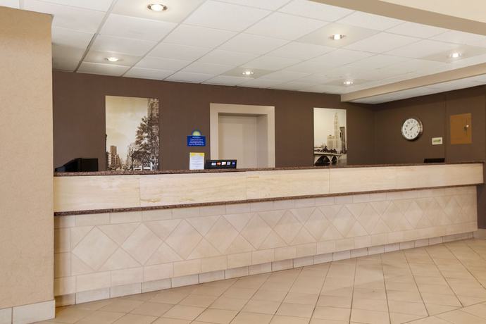 Imagen de los interiores del Hotel Days Inn By Wyndham Columbus Airport. Foto 19
