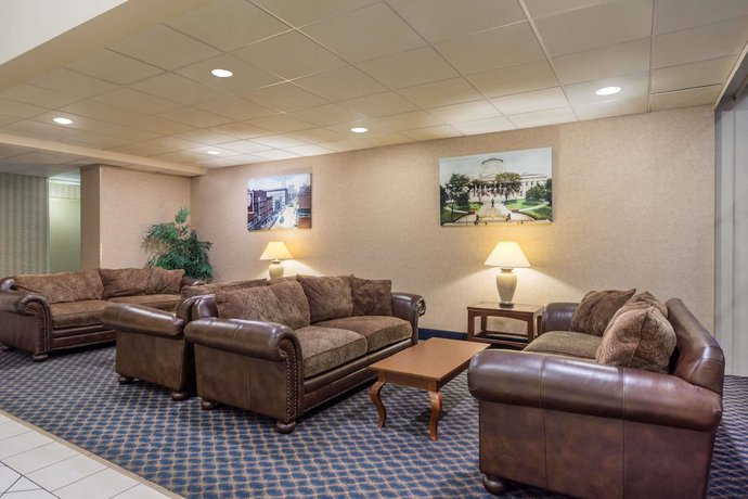 Imagen de los interiores del Hotel Days Inn By Wyndham Columbus Airport. Foto 20