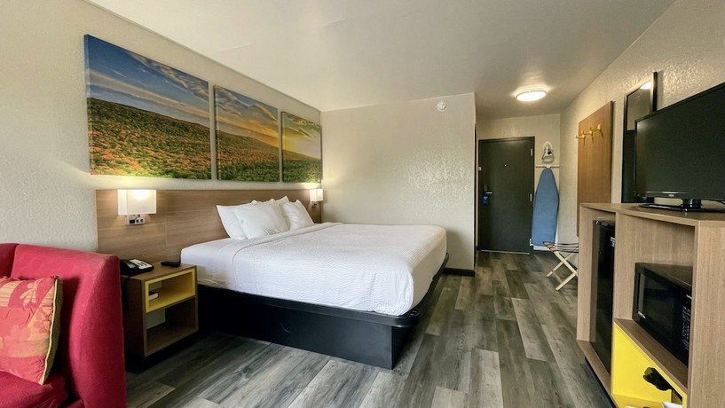 Imagen de la habitación del Hotel Days Inn By Wyndham Columbus In. Foto 8