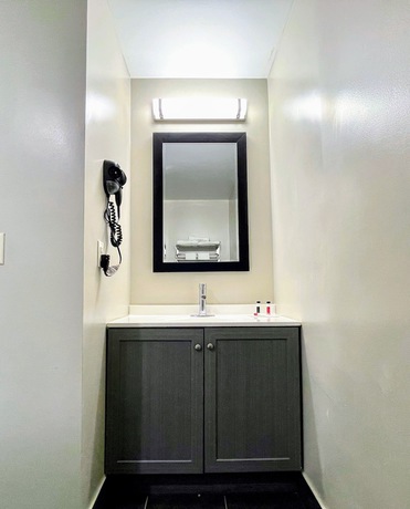 Imagen de la habitación del Hotel Days Inn By Wyndham Columbus In. Foto 14