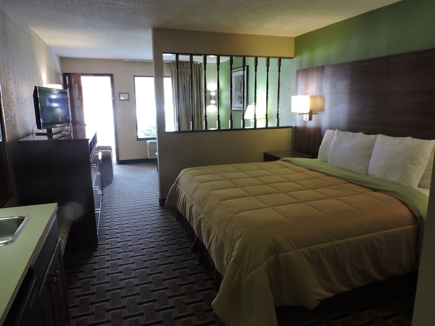 Imagen de la habitación del Hotel Days Inn By Wyndham Conover-hickory. Foto 12