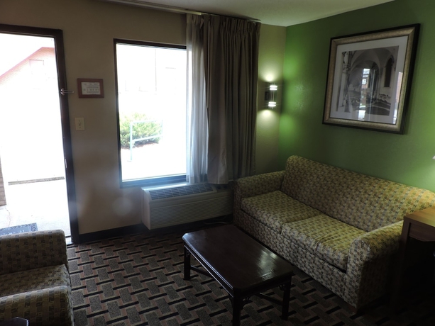 Imagen de la habitación del Hotel Days Inn By Wyndham Conover-hickory. Foto 13