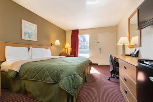 Imagen de la habitación del Hotel Days Inn By Wyndham Cookeville. Foto 6