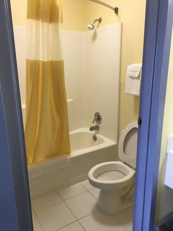 Imagen de la habitación del Hotel Days Inn By Wyndham Crystal River. Foto 14