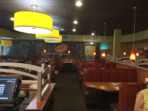 Imagen del bar/restaurante del Hotel Days Inn By Wyndham Crystal River. Foto 6