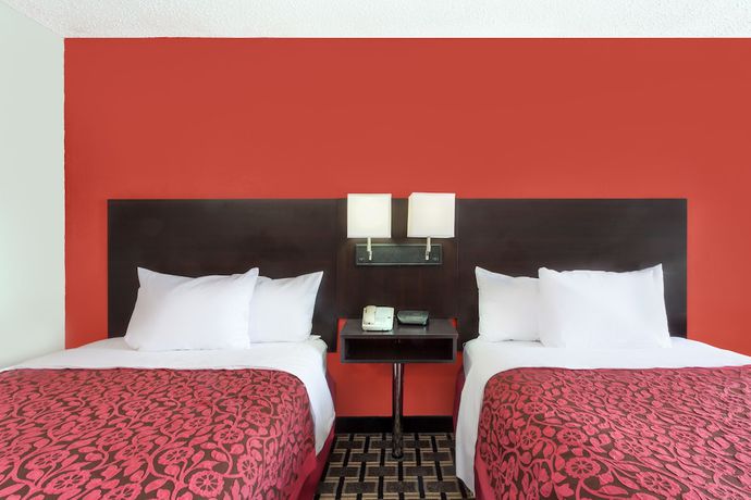 Imagen de la habitación del Hotel Days Inn By Wyndham Cullman. Foto 8