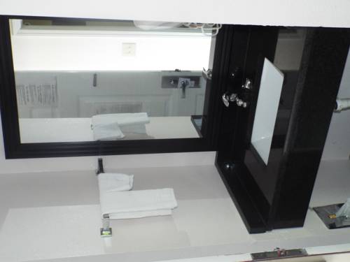 Imagen de la habitación del Hotel Days Inn By Wyndham Dahlonega. Foto 10