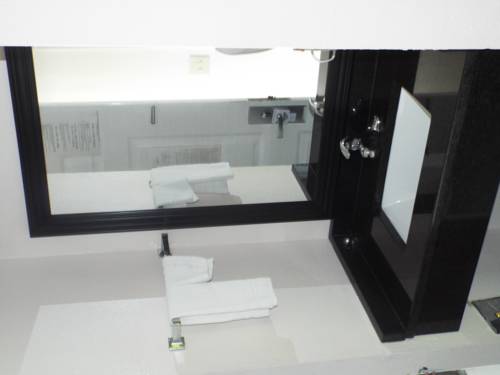 Imagen de la habitación del Hotel Days Inn By Wyndham Dahlonega. Foto 11
