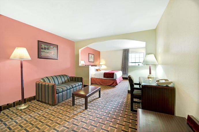 Imagen de la habitación del Hotel Days Inn By Wyndham Dallas Plano. Foto 3