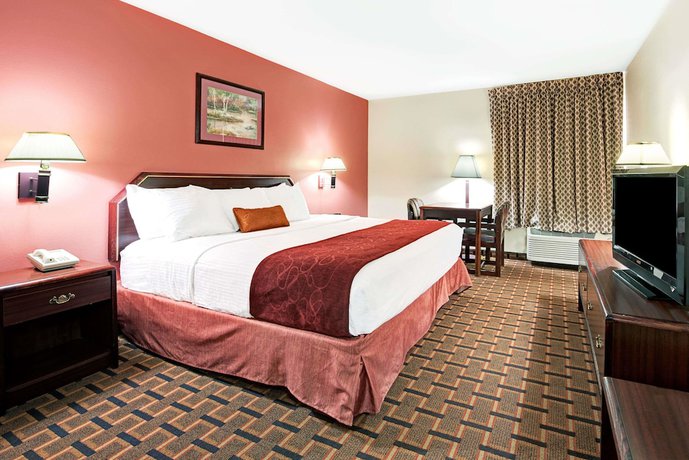 Imagen de la habitación del Hotel Days Inn By Wyndham Dallas Plano. Foto 10
