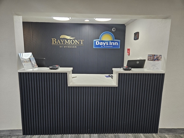 Imagen de los interiores del Hotel Days Inn By Wyndham Davenport. Foto 17