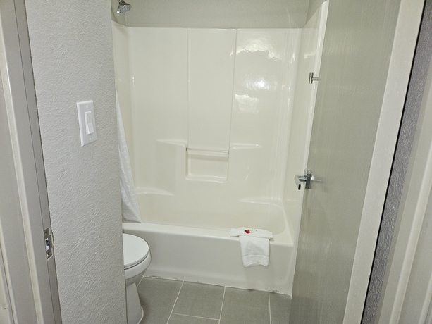Imagen de la habitación del Hotel Days Inn By Wyndham Davenport. Foto 15