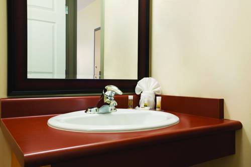 Imagen de la habitación del Hotel Days Inn By Wyndham Dawson Creek. Foto 7