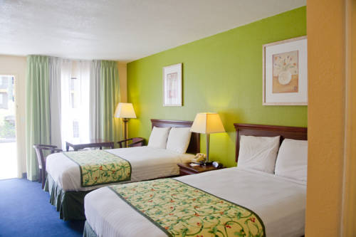 Imagen de la habitación del Hotel Days Inn By Wyndham Defuniak Springs. Foto 5