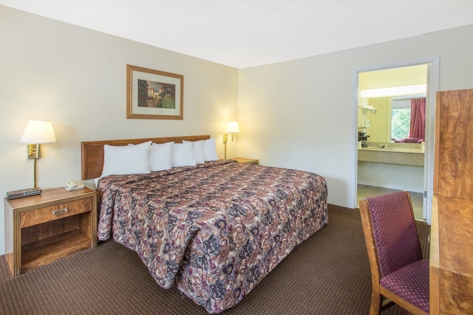 Imagen de la habitación del Hotel Days Inn By Wyndham Dubuque. Foto 11