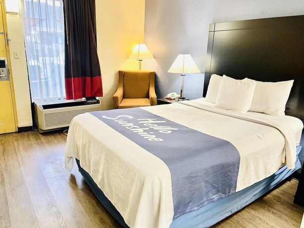 Imagen de la habitación del Hotel Days Inn By Wyndham Easley West Of Greenville/clem. Foto 5
