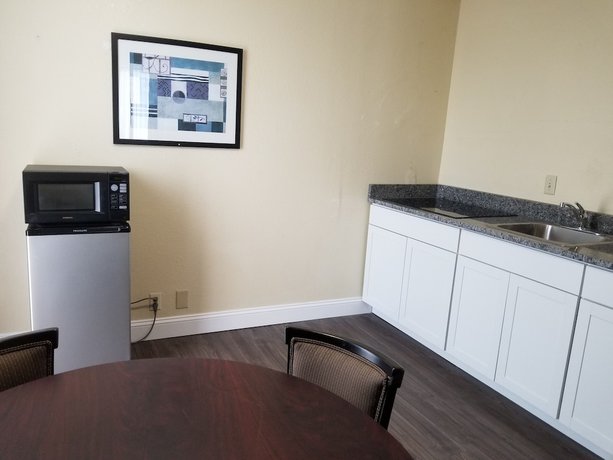 Imagen de la habitación del Hotel Days Inn By Wyndham Easley West Of Greenville/clem. Foto 8