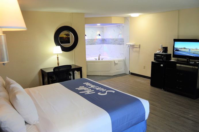 Imagen de la habitación del Hotel Days Inn By Wyndham Easley West Of Greenville/clem. Foto 14