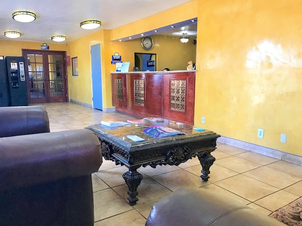 Imagen de los interiores del Hotel Days Inn By Wyndham East Albuquerque. Foto 18