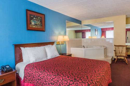 Imagen de la habitación del Hotel Days Inn By Wyndham East Stroudsburg. Foto 9