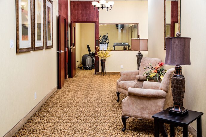 Imagen de los interiores del Hotel Days Inn By Wyndham Edmonton Downtown. Foto 17