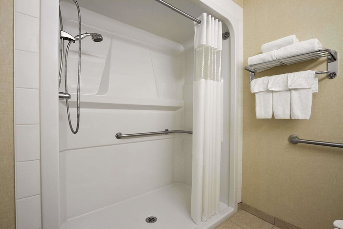 Imagen de la habitación del Hotel Days Inn By Wyndham Edmonton South. Foto 8