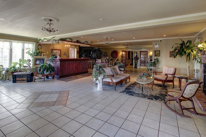 Imagen de los interiores del Hotel Days Inn By Wyndham Edmundston. Foto 18