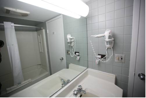 Imagen de la habitación del Hotel Days Inn By Wyndham Elmsford / White Plains. Foto 4