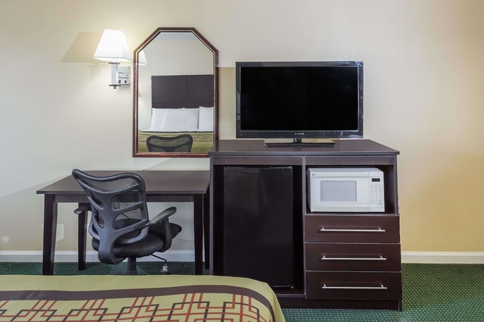 Imagen de la habitación del Hotel Days Inn By Wyndham Enterprise. Foto 9