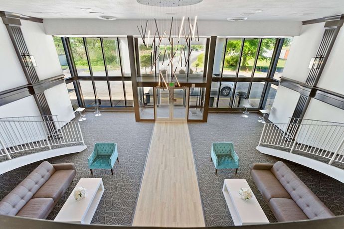 Imagen de los interiores del Hotel Days Inn By Wyndham Erie. Foto 10