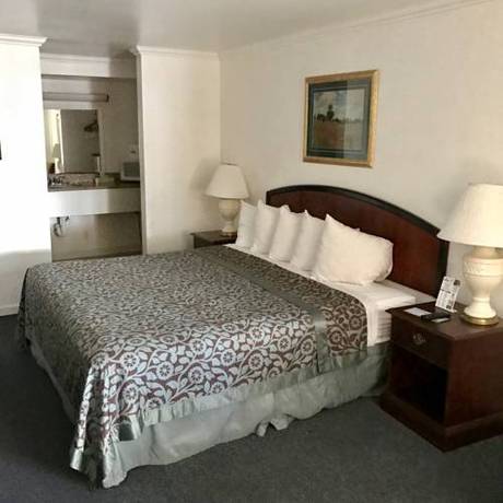 Imagen de la habitación del Hotel Days Inn By Wyndham Everett. Foto 12