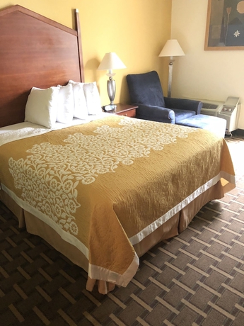 Imagen de la habitación del Hotel Days Inn By Wyndham Fayetteville-south/i-95 Exit 49. Foto 5