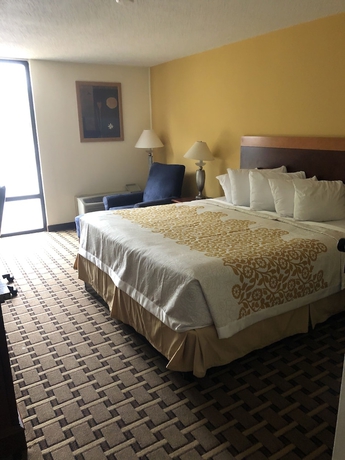 Imagen de la habitación del Hotel Days Inn By Wyndham Fayetteville-south/i-95 Exit 49. Foto 6