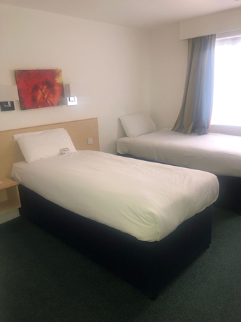 Imagen de la habitación del Hotel Days Inn By Wyndham Fleet M3. Foto 10