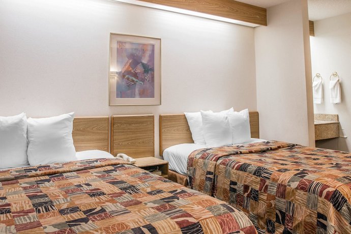 Imagen de la habitación del Hotel Days Inn By Wyndham Flint/bishop International Airport. Foto 9