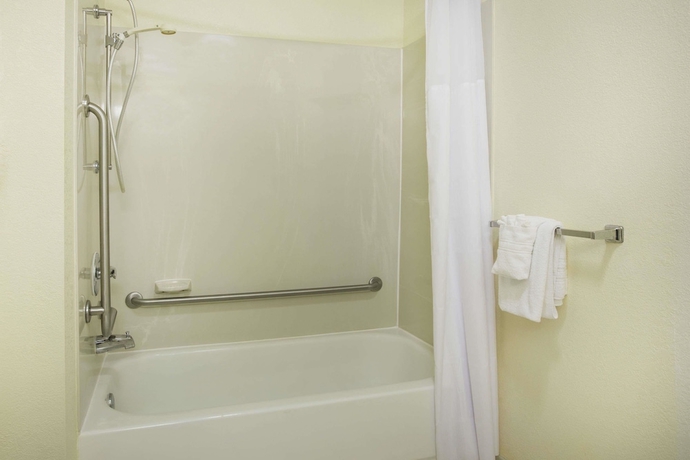 Imagen de la habitación del Hotel Days Inn By Wyndham Florence Near Civic Center. Foto 9