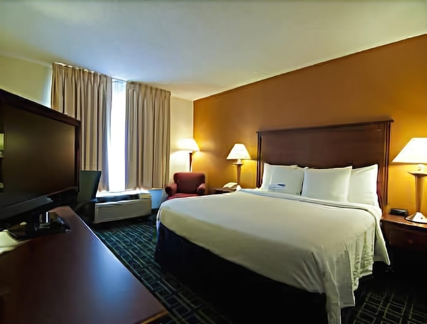 Imagen de la habitación del Hotel Days Inn By Wyndham Florence Near Civic Center. Foto 12
