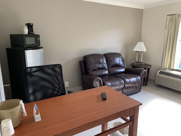 Imagen de la habitación del Hotel Days Inn By Wyndham Florida City. Foto 9