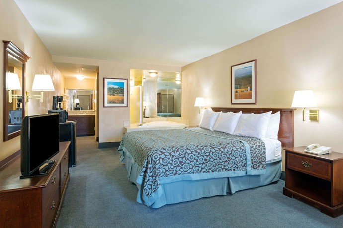 Imagen de la habitación del Hotel Days Inn By Wyndham Fontana / Rialto. Foto 5