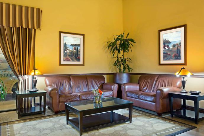 Imagen de los interiores del Hotel Days Inn By Wyndham Fontana / Rialto. Foto 13