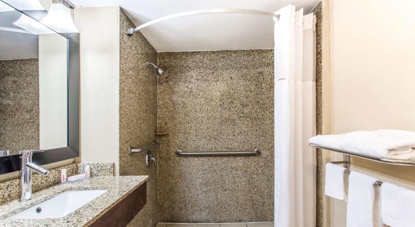 Imagen general del Hotel Days Inn By Wyndham Fort Lauderdale Airport Cruise Port. Foto 8