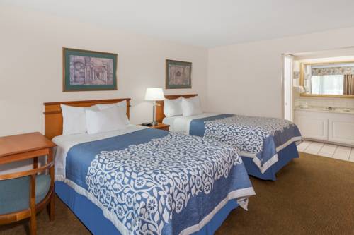 Imagen de la habitación del Hotel Days Inn By Wyndham Fort Myers Springs Resort. Foto 9