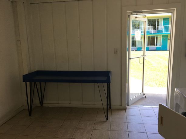 Imagen de los interiores del Hotel Days Inn By Wyndham Fort Pierce Midtown. Foto 18