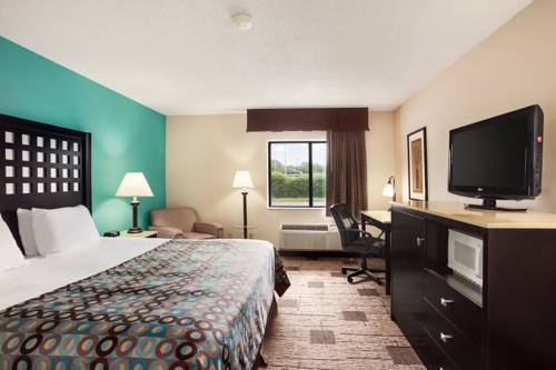 Imagen de la habitación del Hotel Days Inn By Wyndham Fort Smith. Foto 5