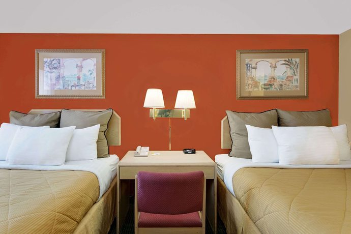 Imagen de la habitación del Hotel Days Inn By Wyndham Fort Walton Beach. Foto 4