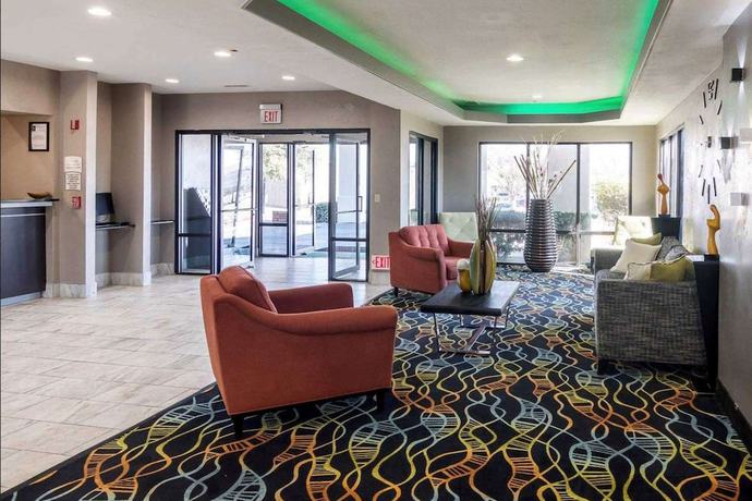 Imagen de los interiores del Hotel Days Inn By Wyndham Fort Worth North / Fossil Creek. Foto 13