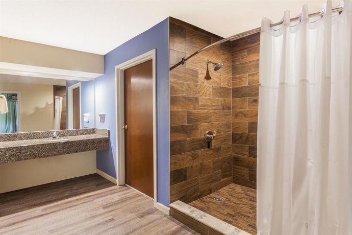 Imagen de la habitación del Hotel Days Inn By Wyndham Franklin Nashville. Foto 12